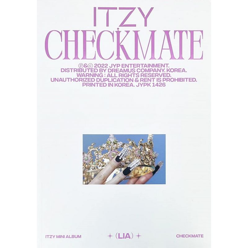 ITZY - ITZY - [CHECKMATE] (STANDARD EDITION - YEJI Ver.) Photobook